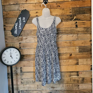 SALE-H&M women's blue and white causal summer day dress size small